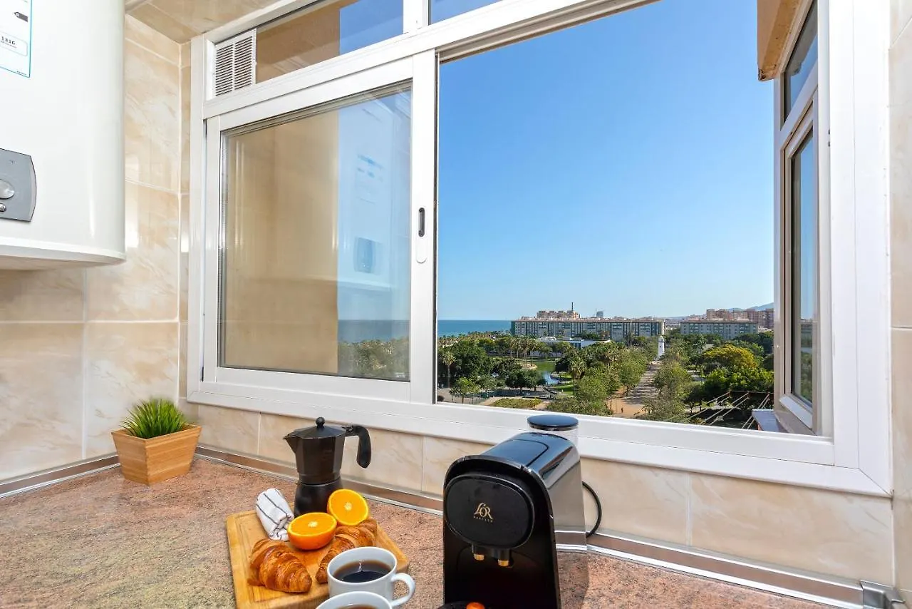 City Center And Next To The Beach 3 Bedrooms Apartment